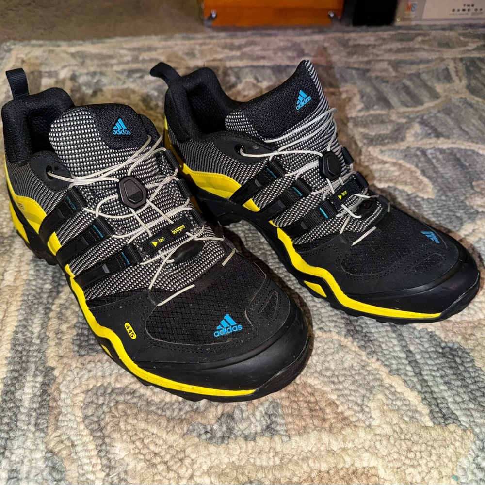 Adidas Black and Yellow Trail Shoes with Blue Highlights - Picture 13 of 13